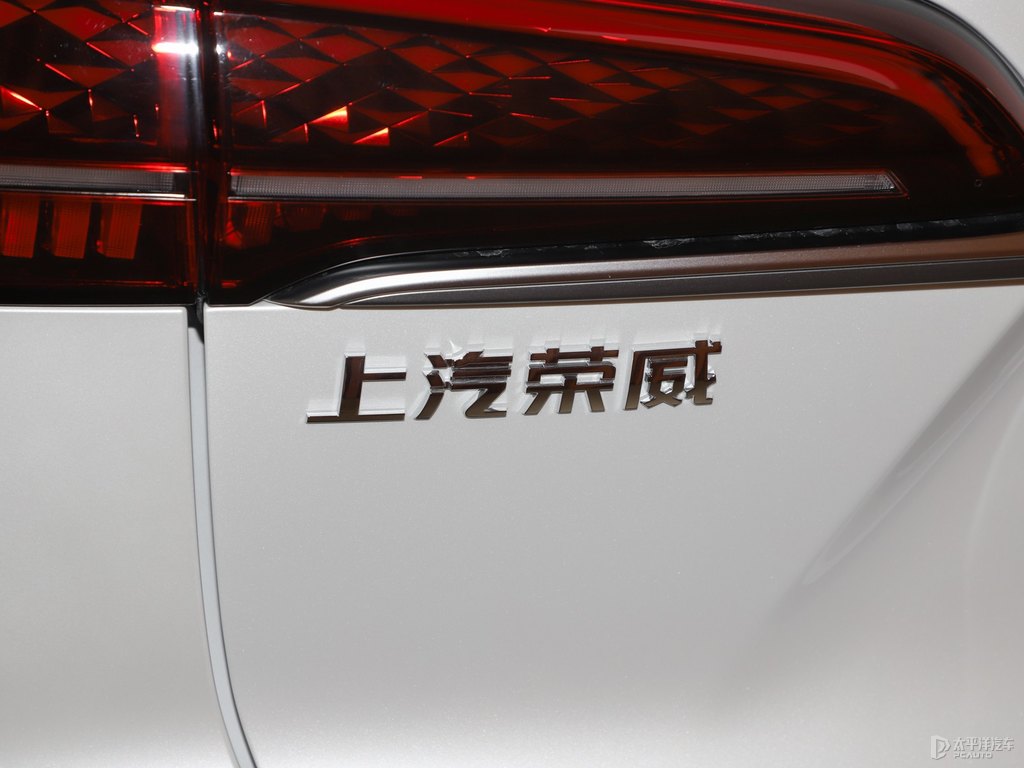 坦白榮威RX5 MAX車尾外觀圖片