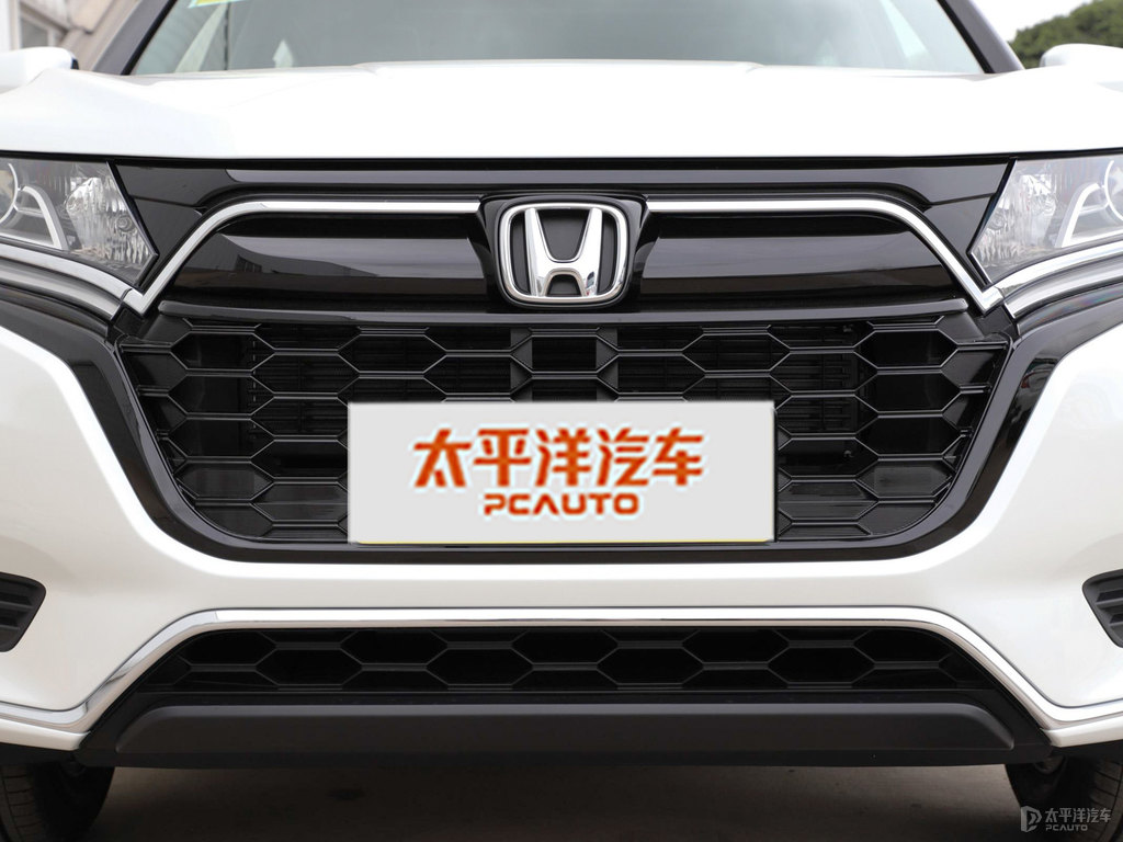 珍珠白本田UR-V車頭外觀圖片