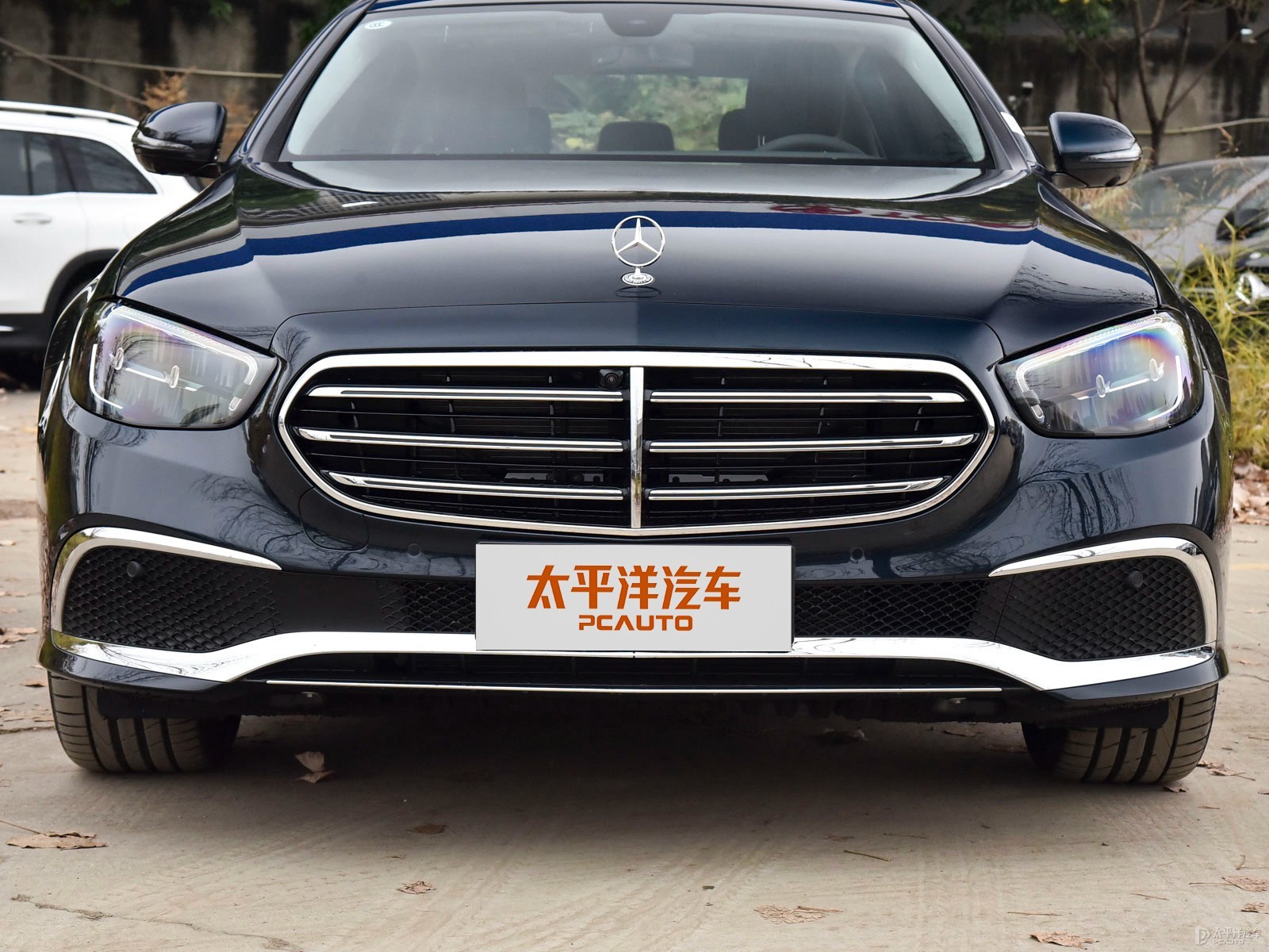 奔馳E級(jí)外觀高清大圖