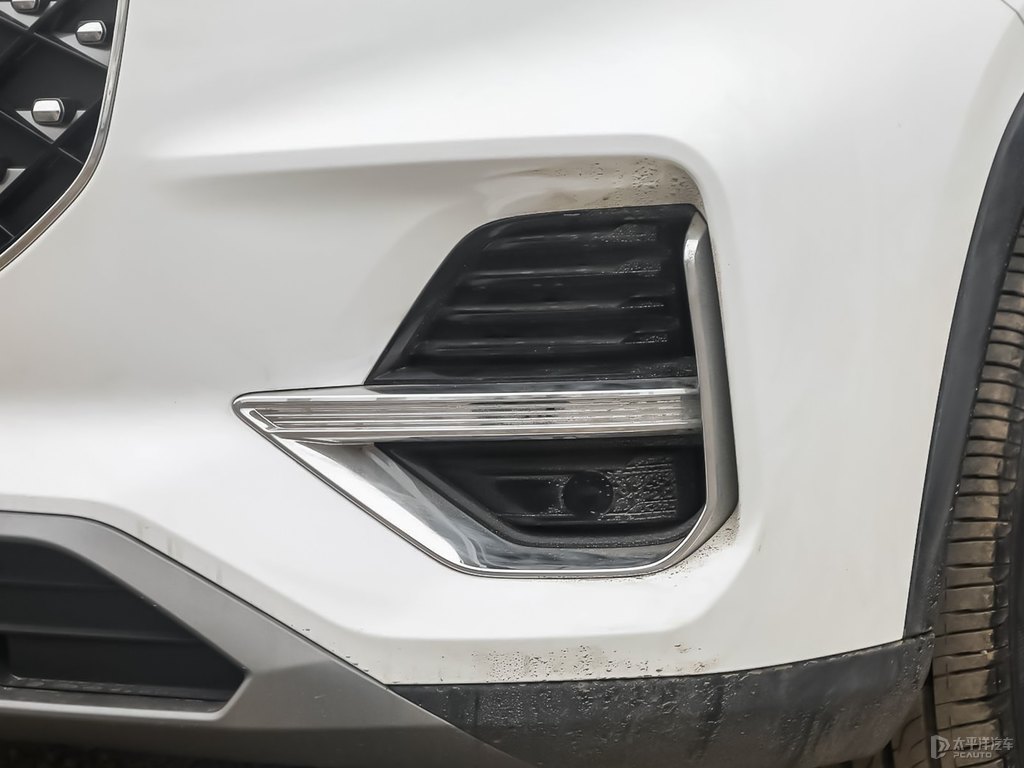 珍珠白瑞虎8 PLUS車頭外觀圖片
