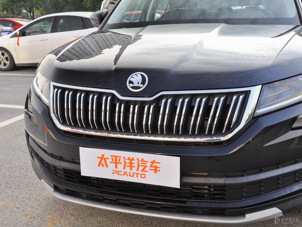 沉靜黑柯迪亞克車頭外觀圖片