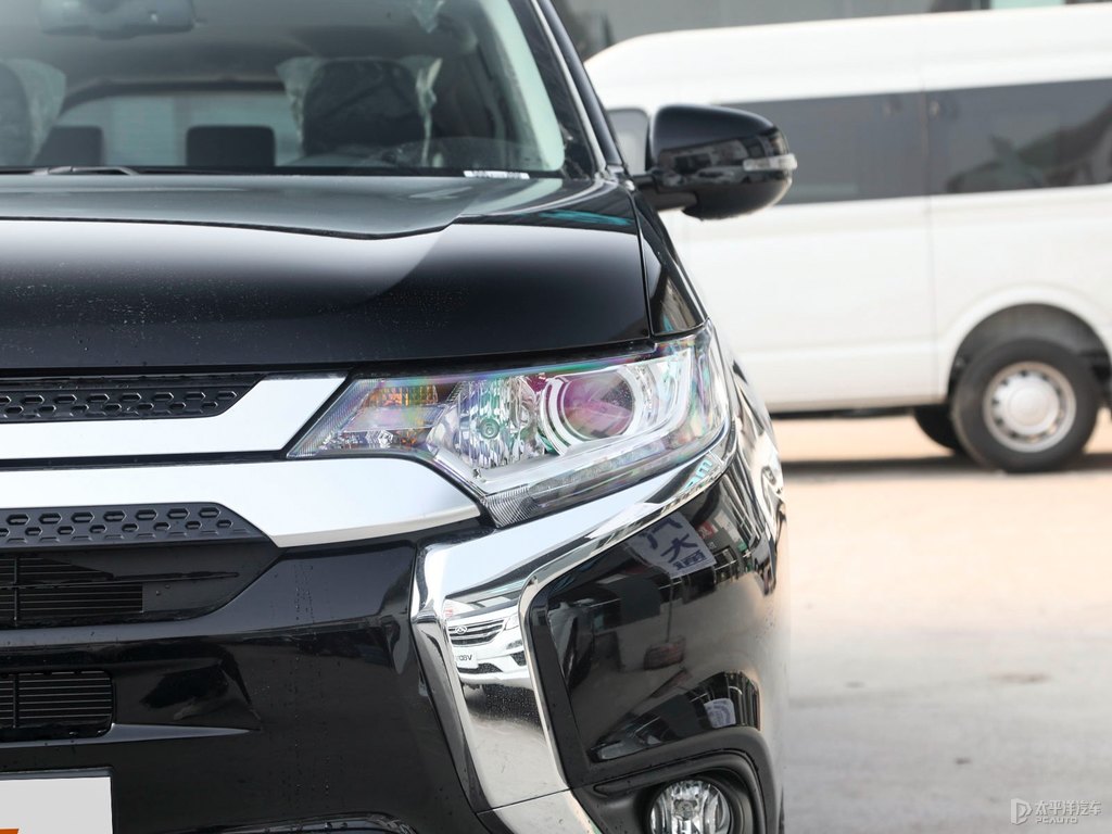 歐藍(lán)德車頭外觀圖片