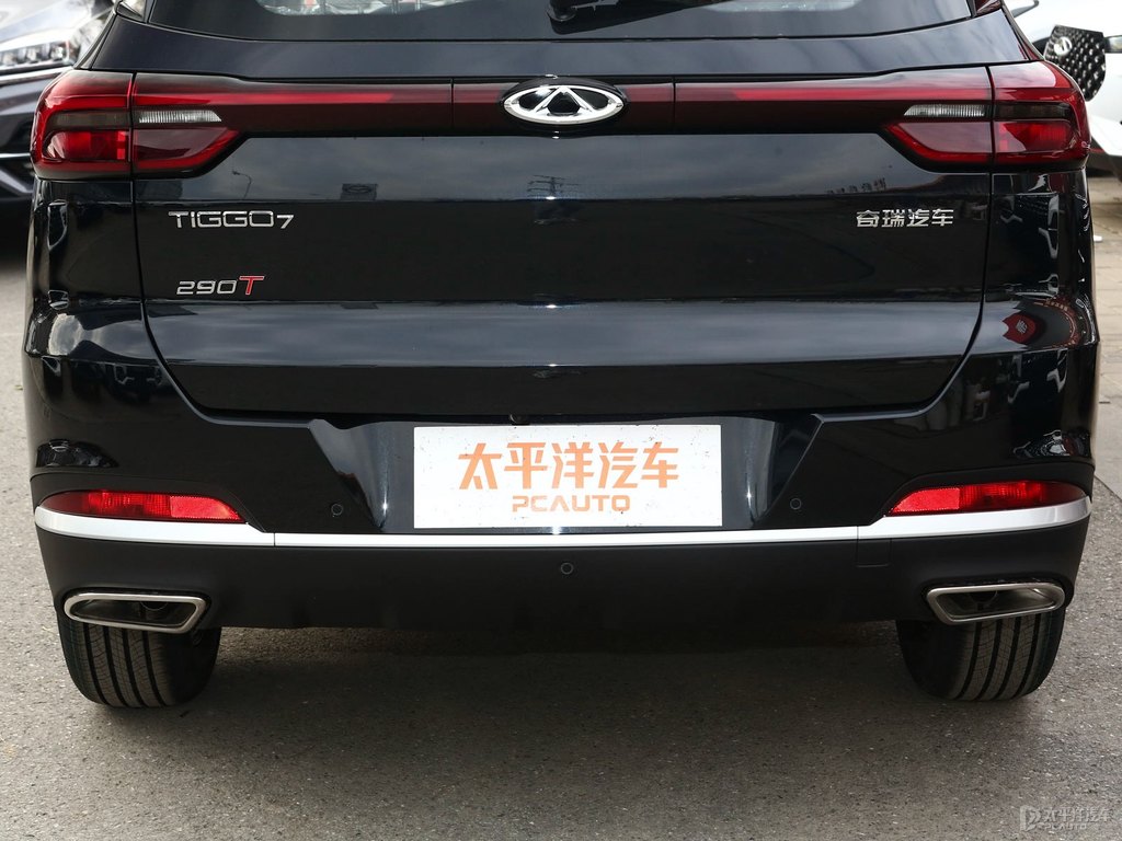 曜石黑瑞虎7車尾外觀圖片