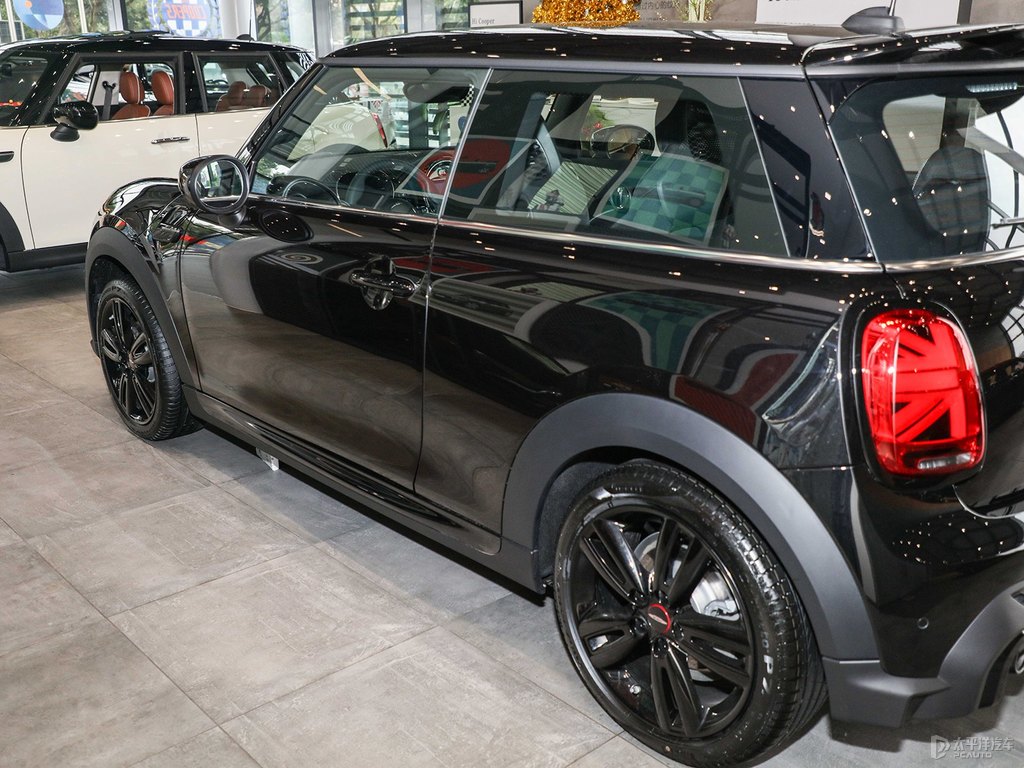 ʮȺMINI܇^DƬ