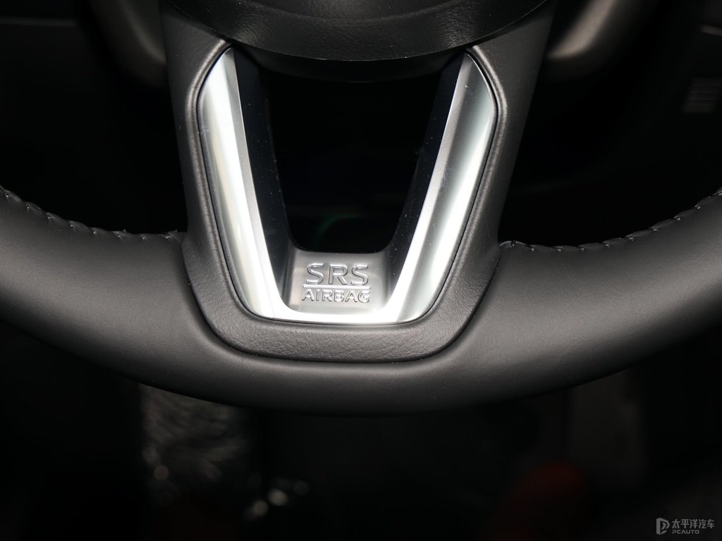 鉑鋼灰馬自達(dá)CX-5中控內(nèi)飾圖片