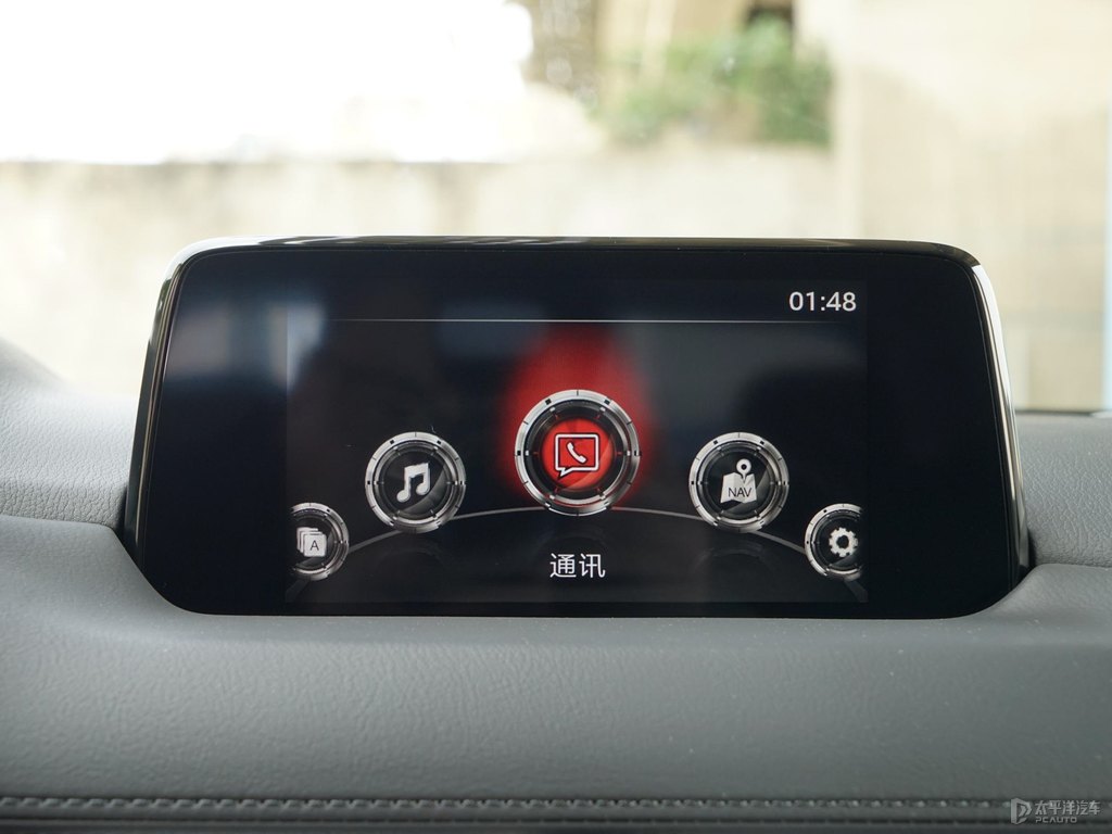 鉑鋼灰馬自達(dá)CX-5中控內(nèi)飾圖片
