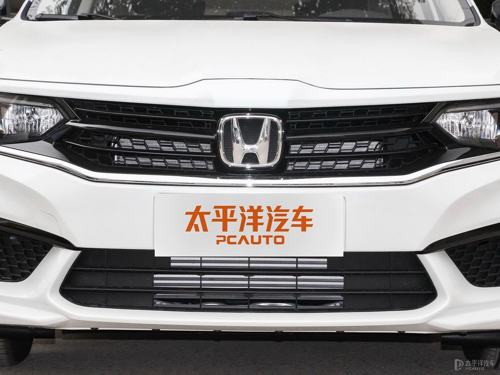 晶耀白享域車(chē)頭外觀圖片