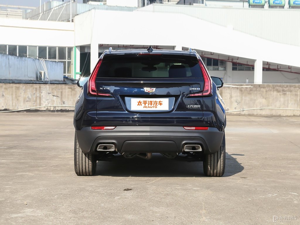 黛藍(lán)凱迪拉克XT4整車外觀外觀圖片