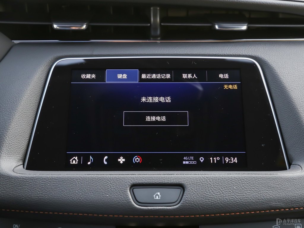 黛藍(lán)凱迪拉克XT4中控內(nèi)飾圖片