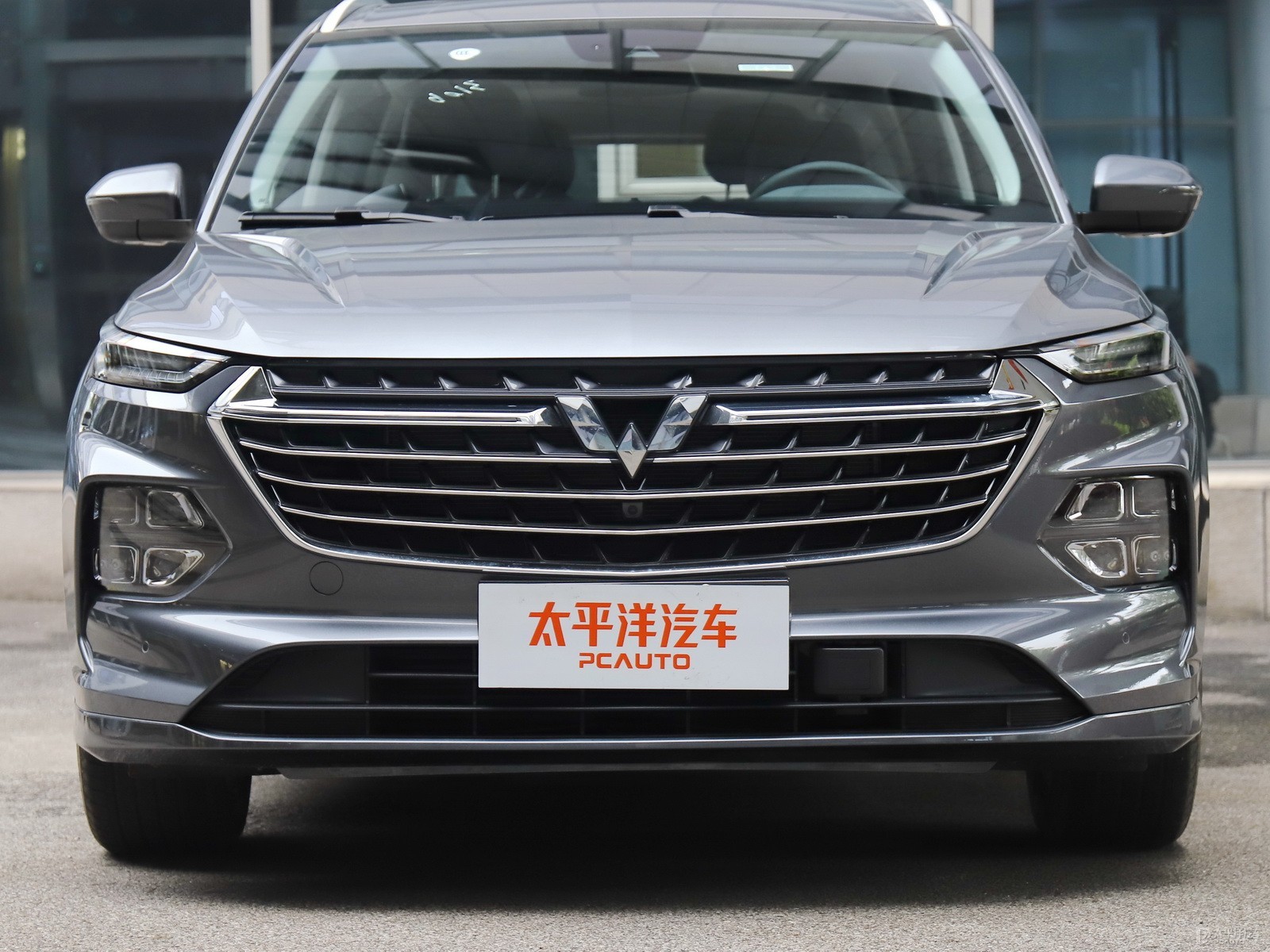 五菱凱捷外觀高清大圖