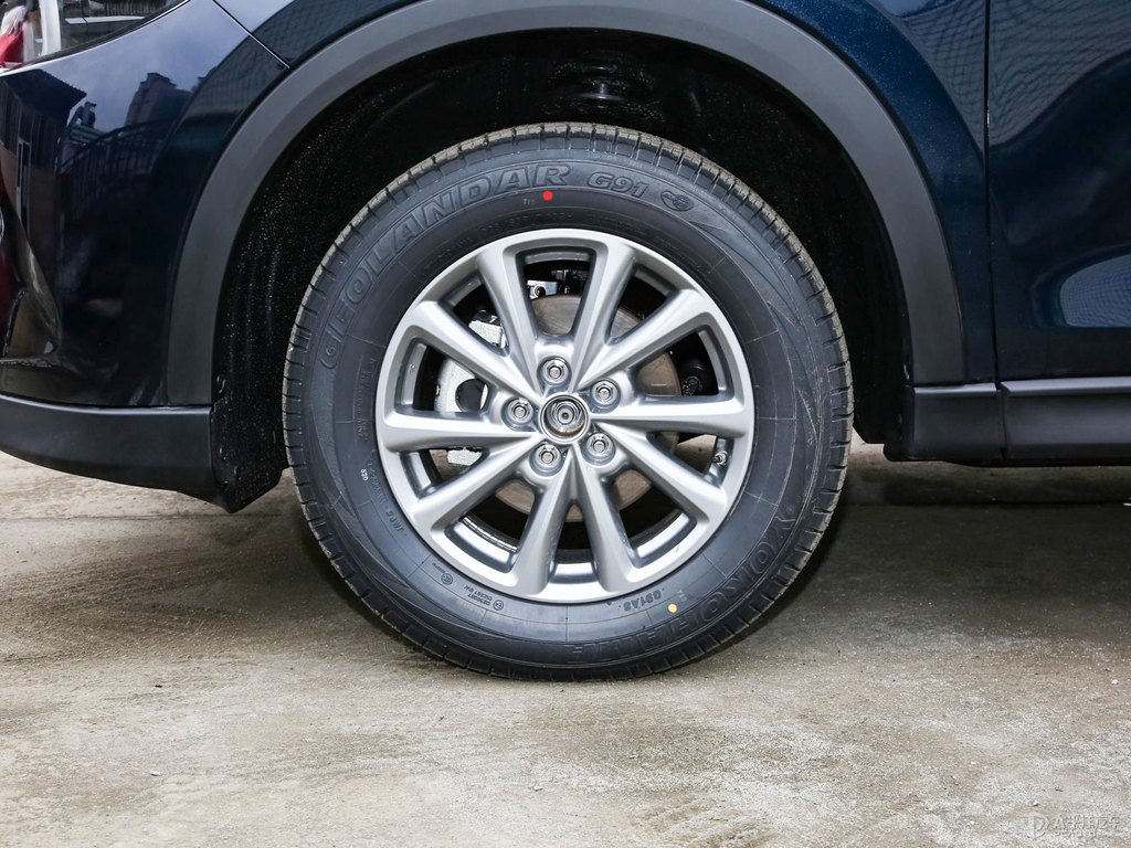 馬自達(dá)CX-5車身外觀圖片