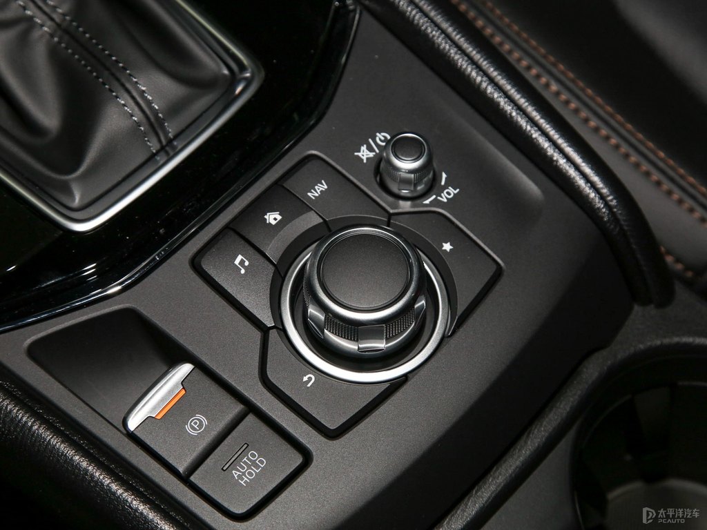 馬自達(dá)CX-5中控內(nèi)飾圖片