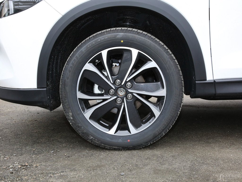 馬自達(dá)CX-5車身外觀圖片