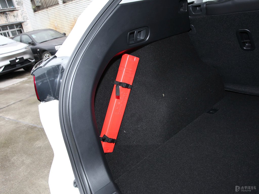 馬自達(dá)CX-5后備廂空間圖片