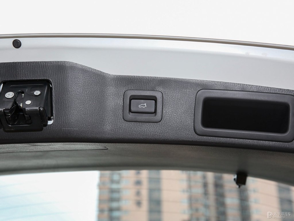 馬自達(dá)CX-5后備廂空間圖片