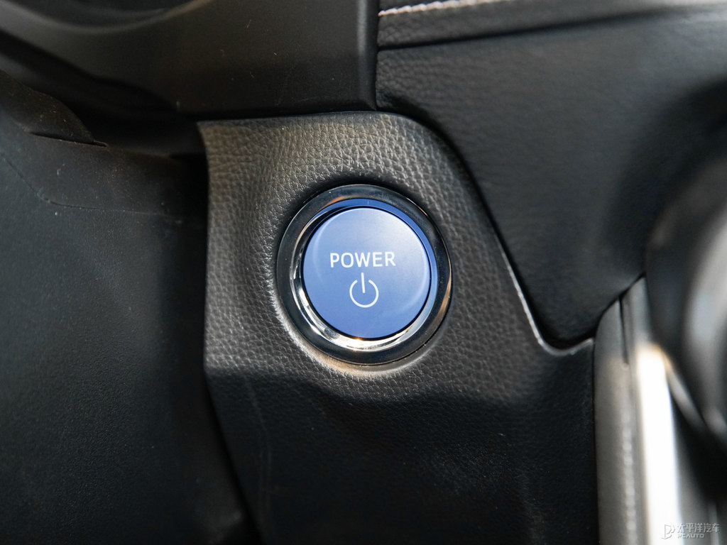 米蘭卡其RAV4榮放中控內(nèi)飾圖片