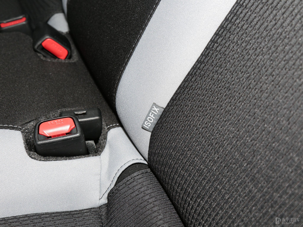 天際白YARiS L 致炫X座椅內(nèi)飾圖片