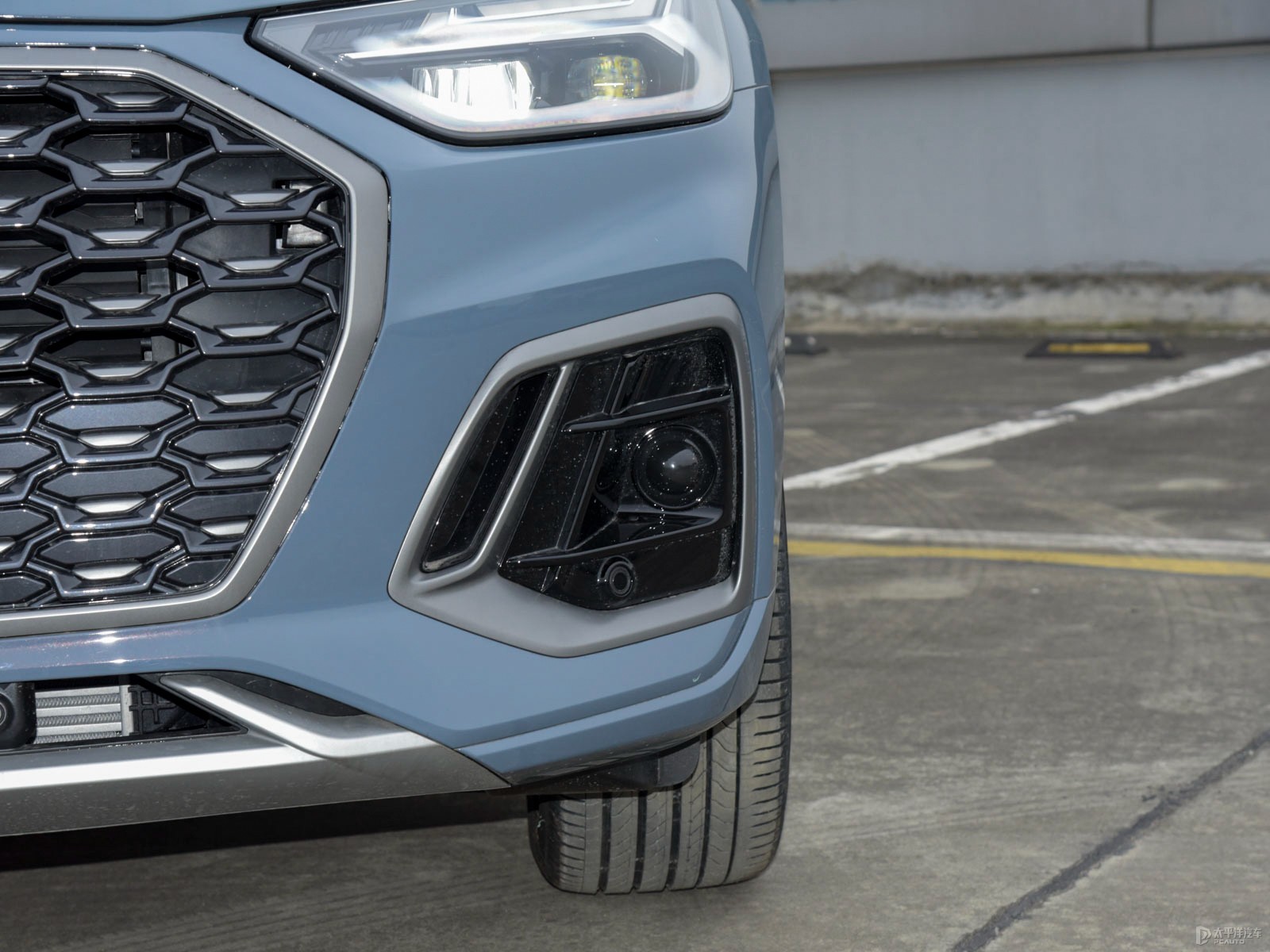 奧迪Q5L Sportback外觀高清大圖