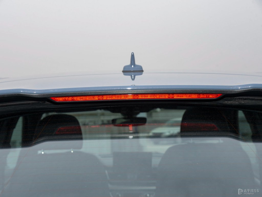 PĪҊWQ5L Sportback܇β^DƬ