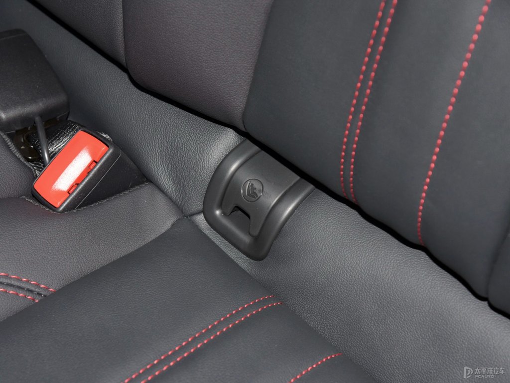 凱莫拉灰奧迪Q5L Sportback座椅內(nèi)飾圖片