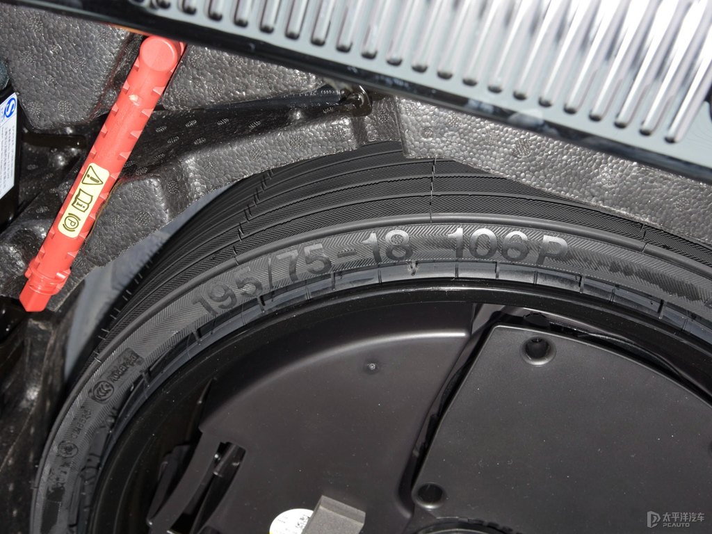 凱莫拉灰奧迪Q5L Sportback細(xì)節(jié)其它細(xì)節(jié)圖片