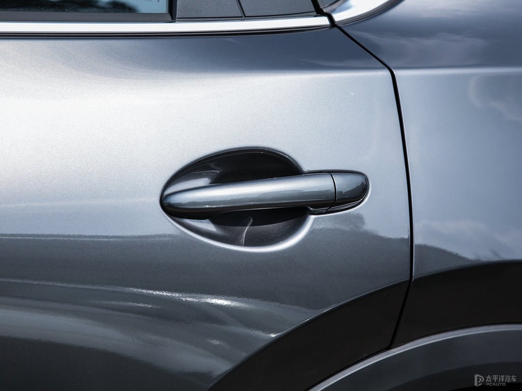 鉑鋼灰馬自達(dá)CX-5車(chē)身外觀圖片