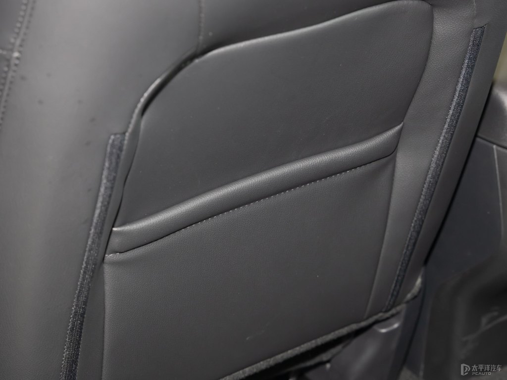 珠光白馬自達(dá)CX-5儲(chǔ)物空間空間圖片