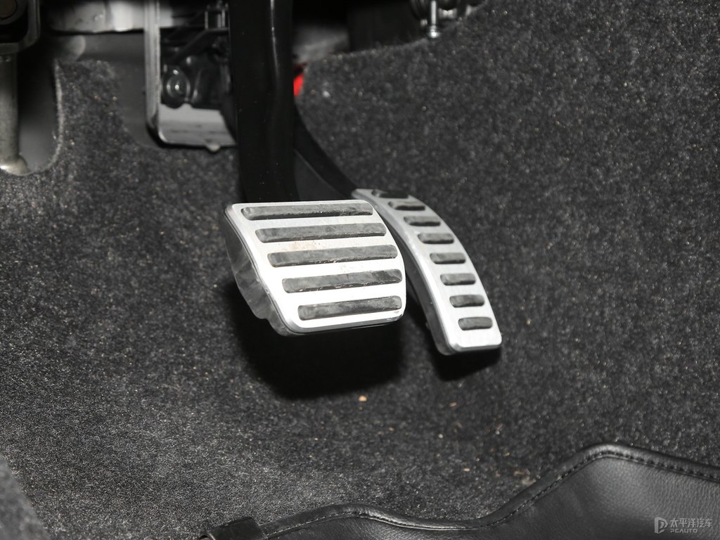 ɫ+ɳĮG֠XC40Դп؃(ni)DƬ