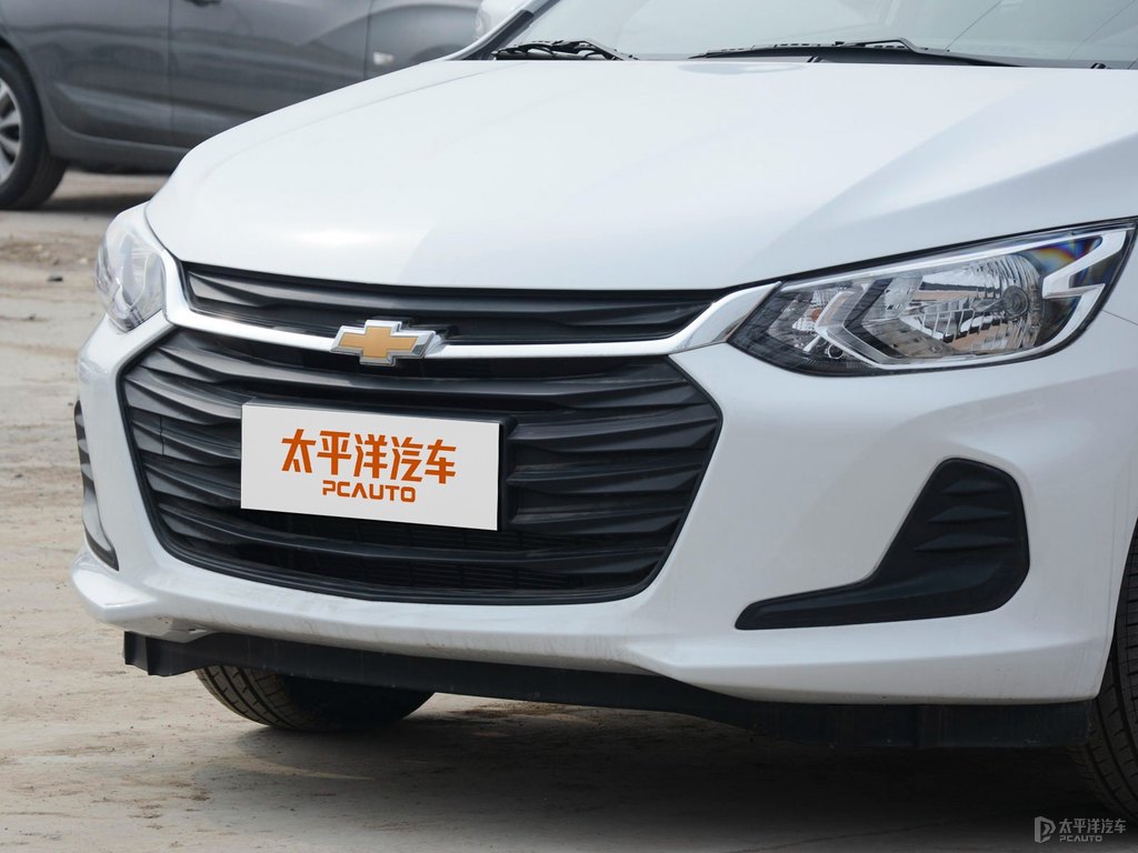 流云白科沃茲車頭外觀圖片