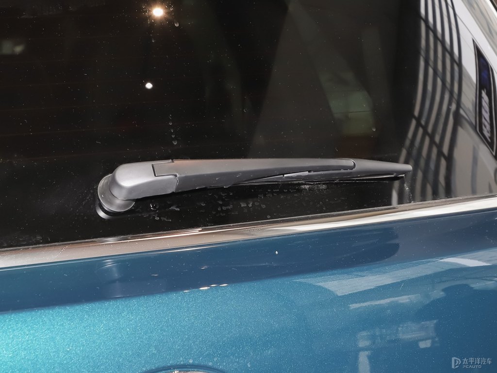 墨璽綠傳祺GS8車尾外觀圖片