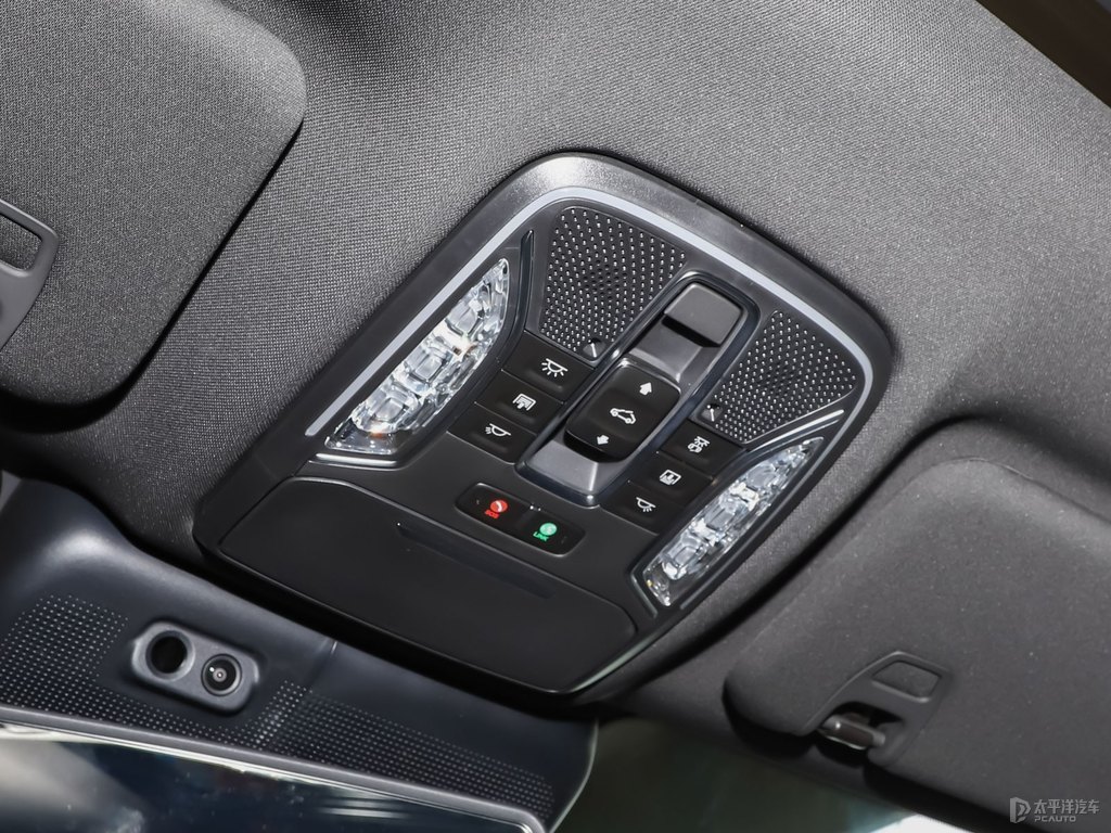 墨璽綠傳祺GS8車廂內(nèi)飾圖片