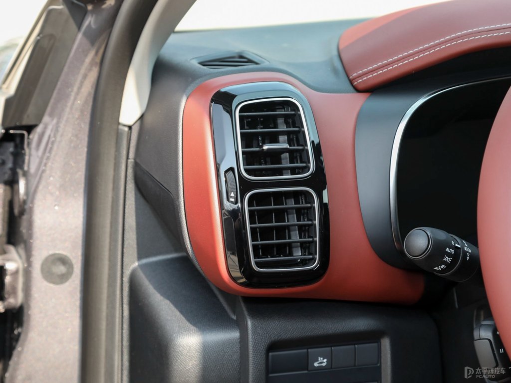 r C5 AIRCROSSп؃(ni)DƬ