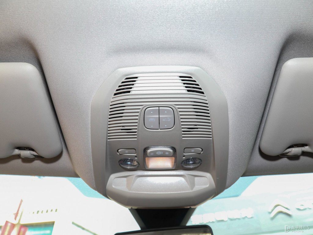 r C5 AIRCROSS܇(ni)DƬ