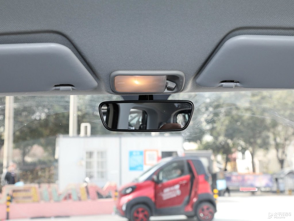 派對甜心(米)宏光MINIEV車廂內(nèi)飾圖片