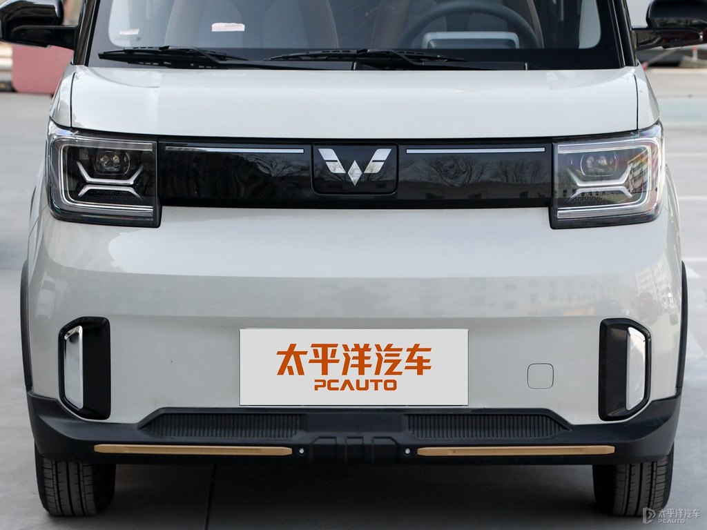 派對甜心(米)宏光MINIEV車頭外觀圖片