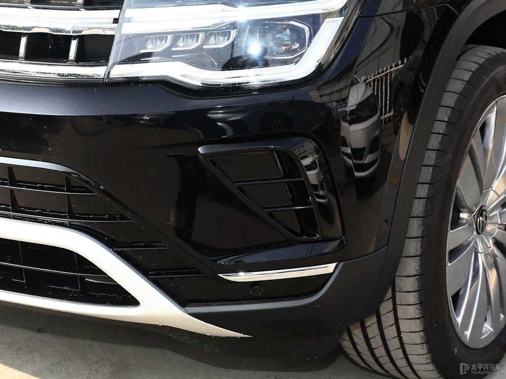玄武黑途昂車頭外觀圖片