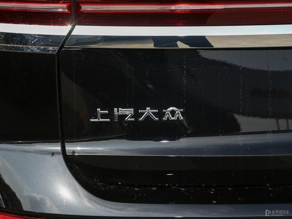 玄武黑途昂車尾外觀圖片