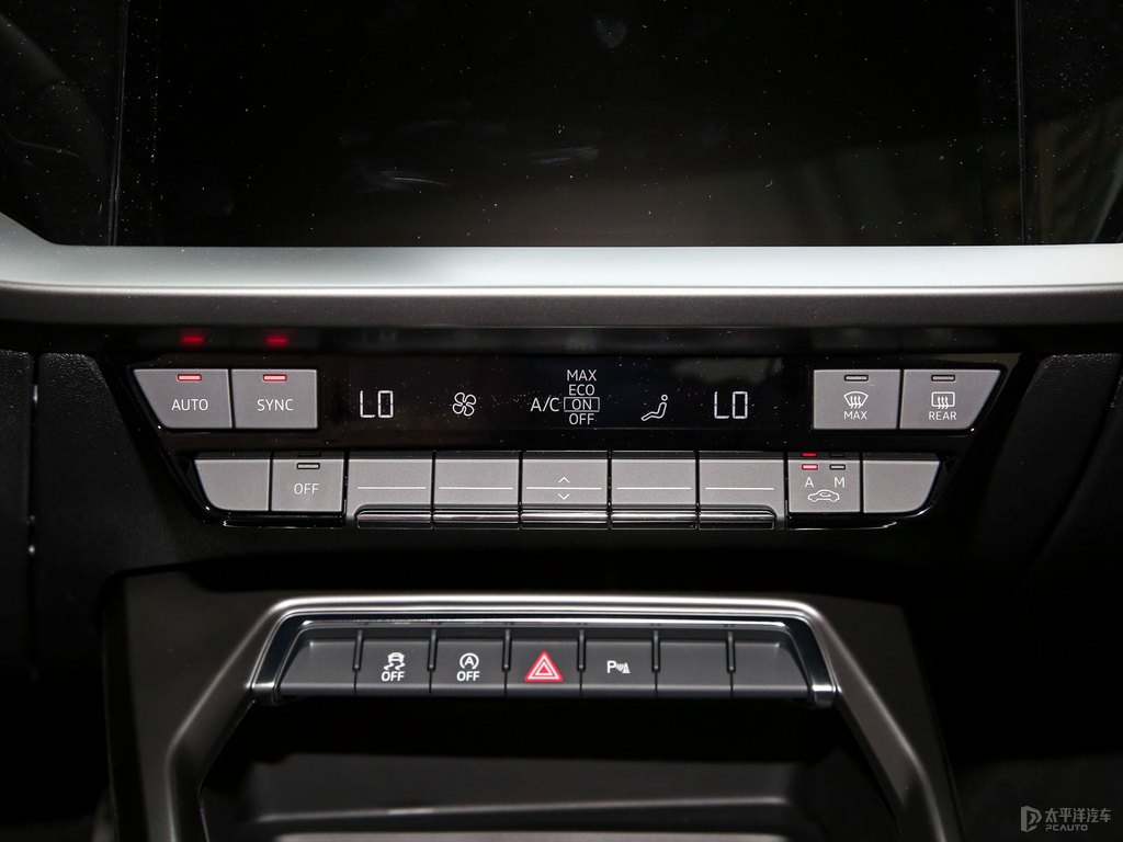 凱莫拉灰奧迪A3中控內(nèi)飾圖片