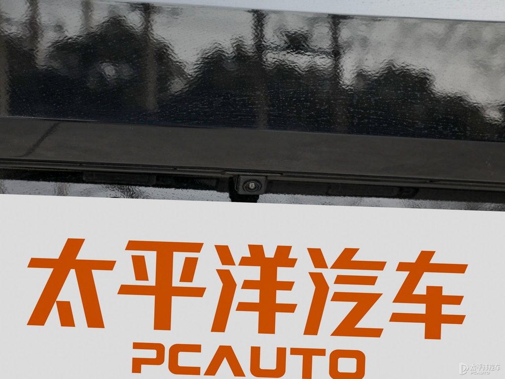 颶風(fēng)魅影(黑)宏光MINIEV車尾外觀圖片