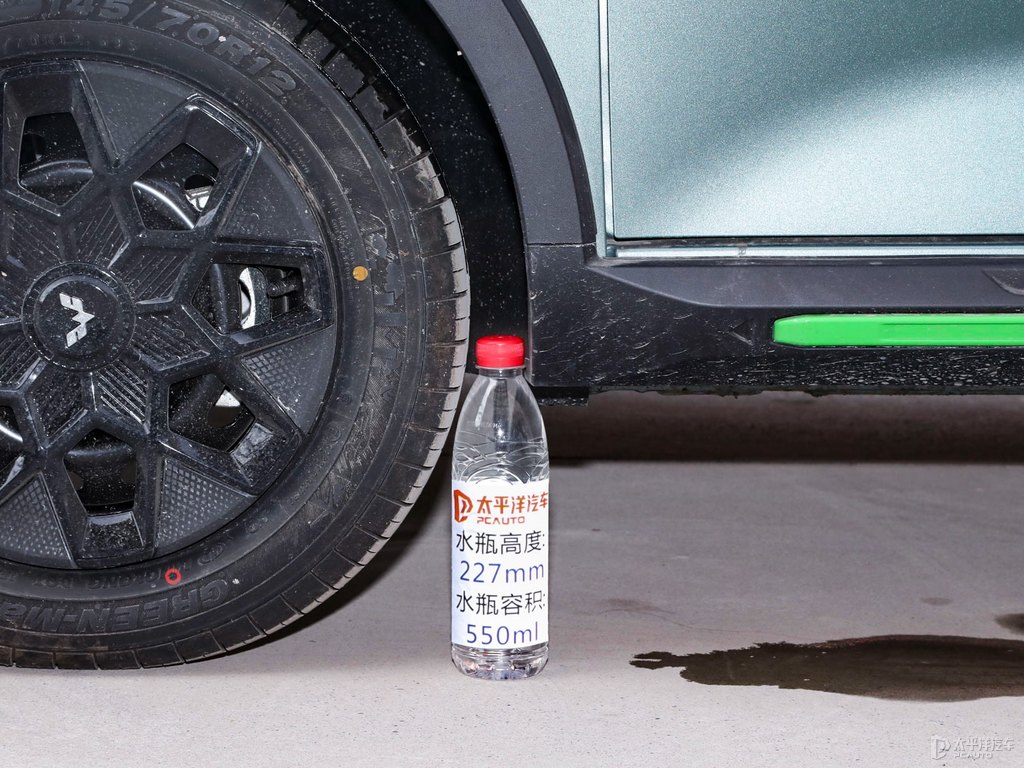 叢林穿越(綠)宏光MINIEV車身外觀圖片