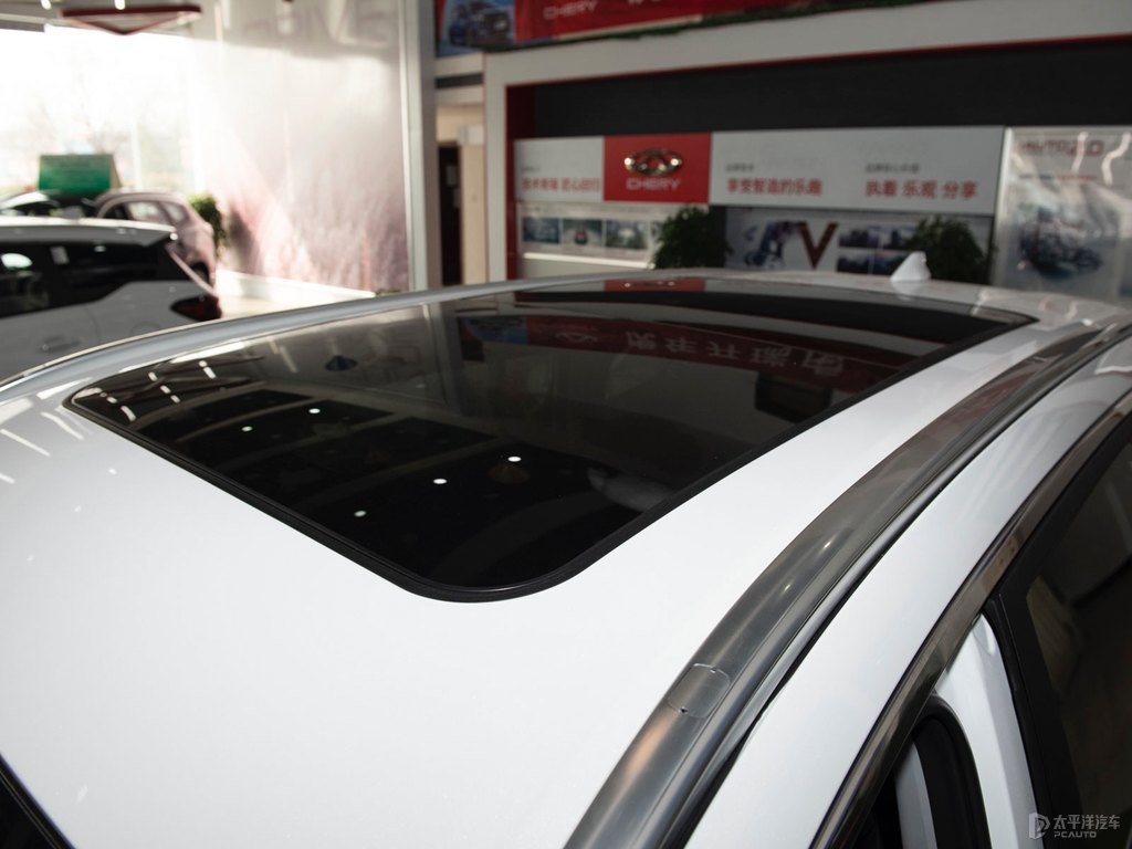 珍珠白瑞虎8 PLUS車身外觀圖片