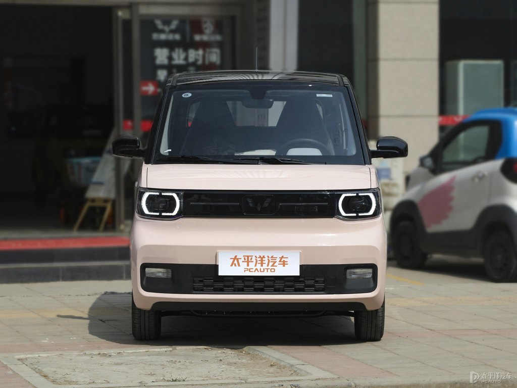 白桃粉宏光MINIEV整車外觀外觀圖片