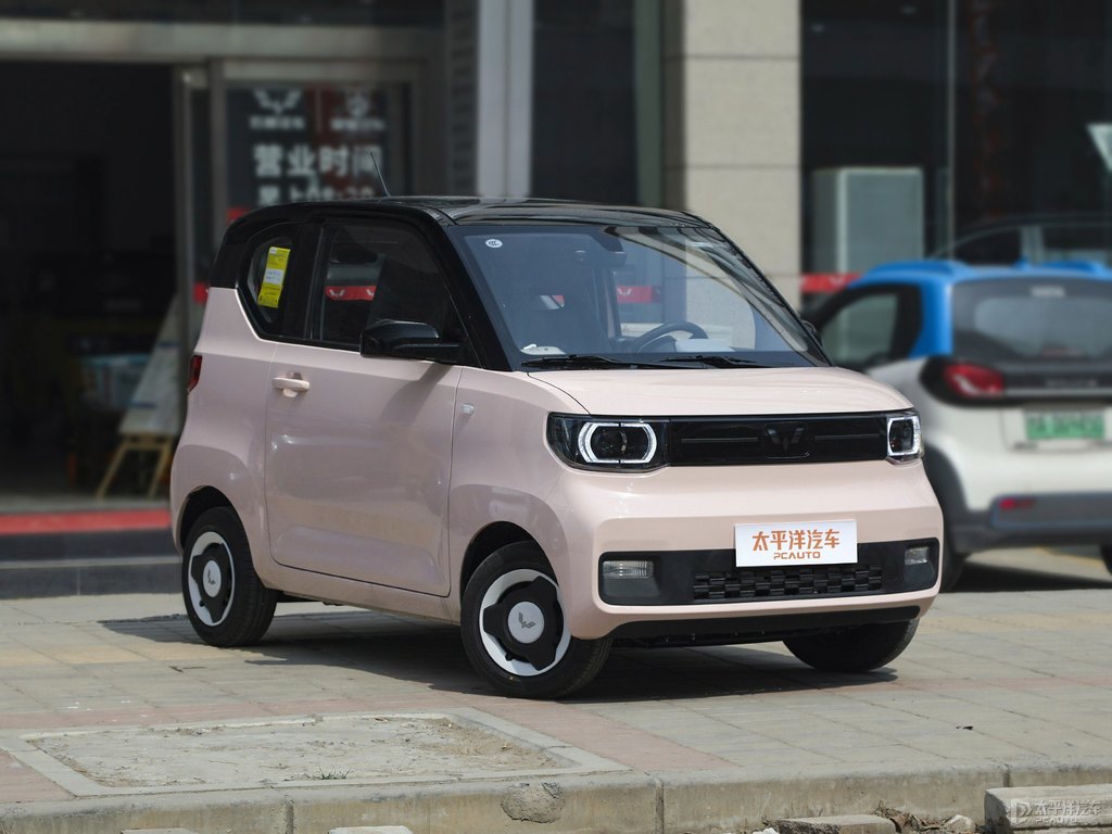 白桃粉宏光MINIEV整車外觀外觀圖片