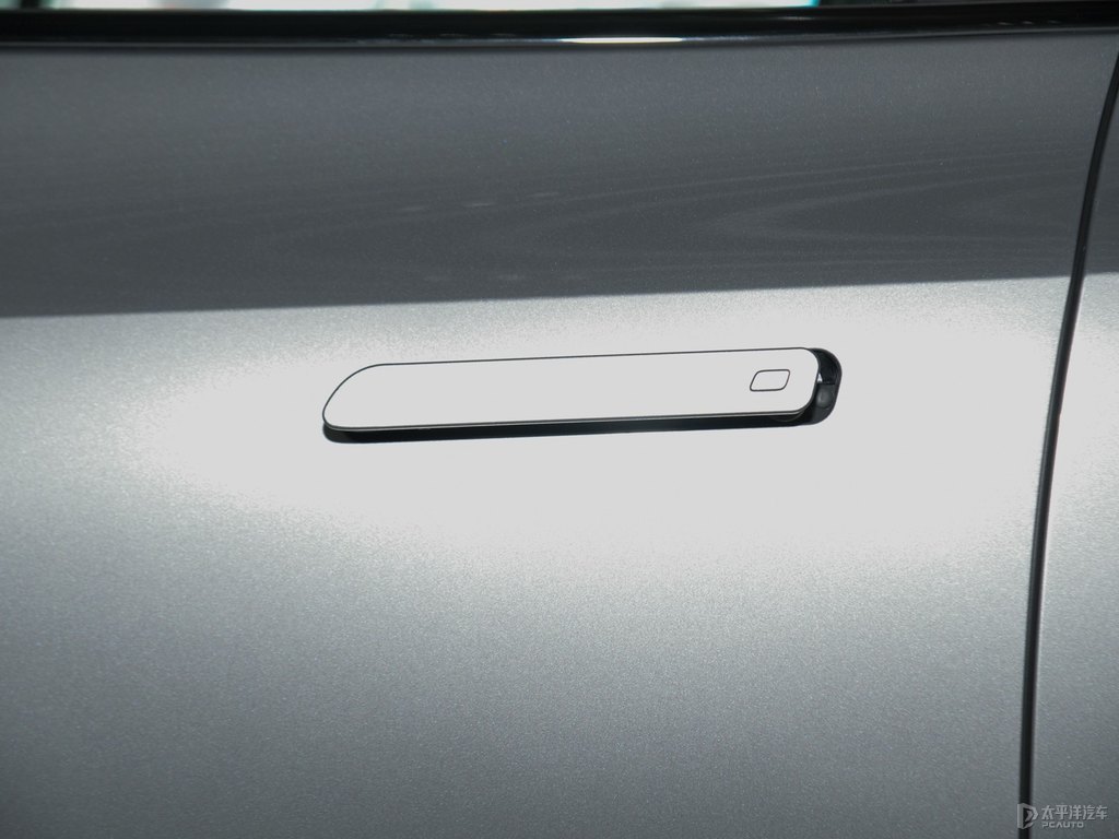 天際灰AION LX車身外觀圖片