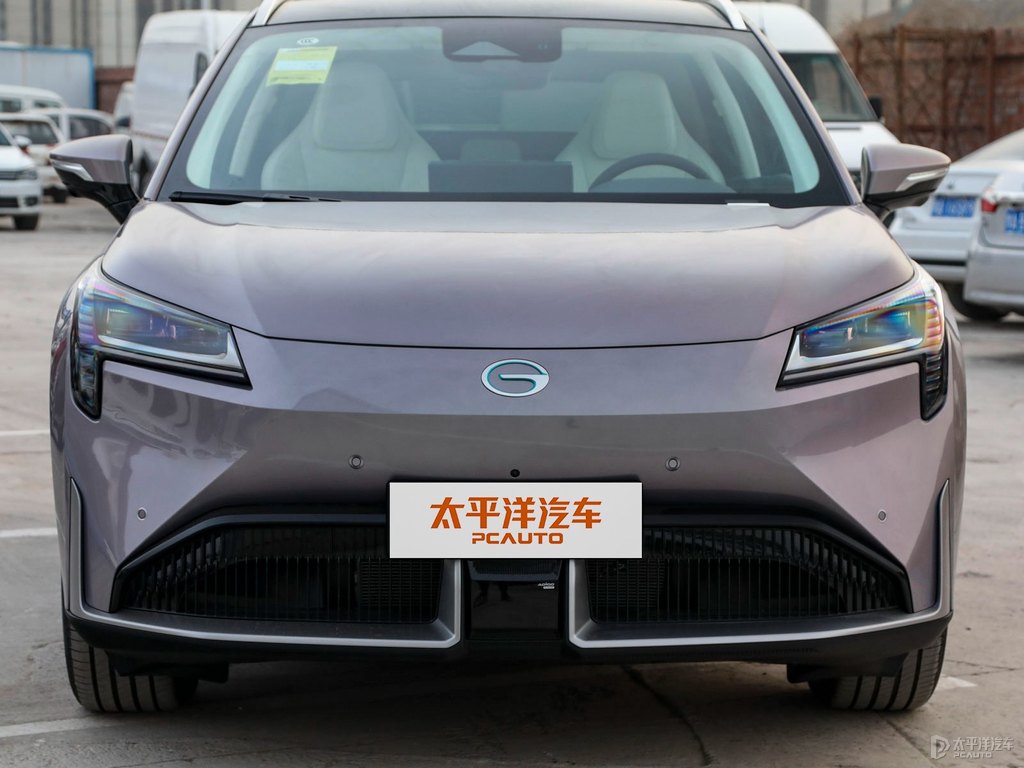 極速銀AION LX車頭外觀圖片