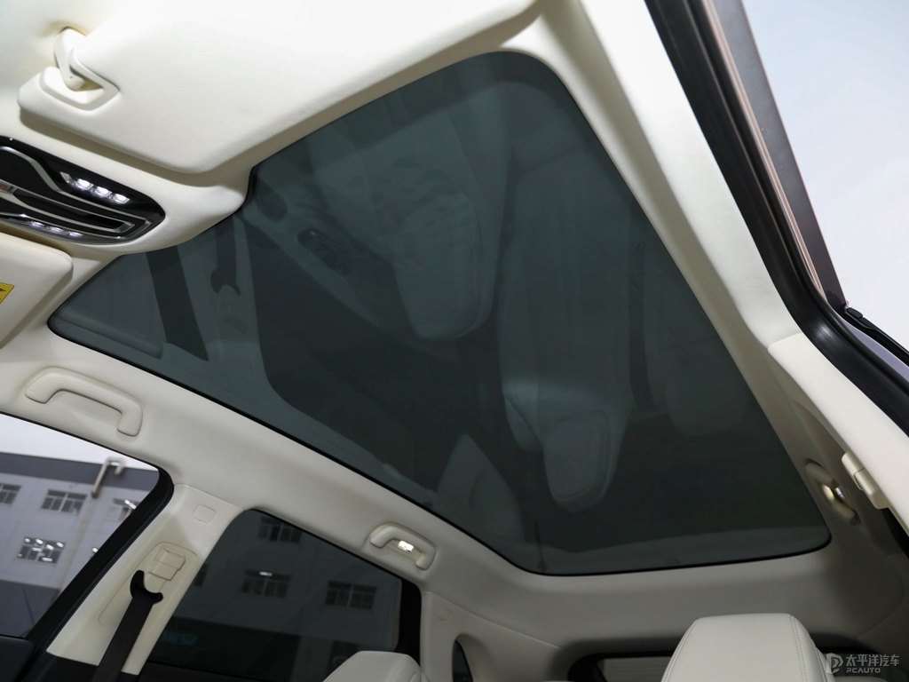 極速銀AION LX車(chē)廂內(nèi)飾圖片