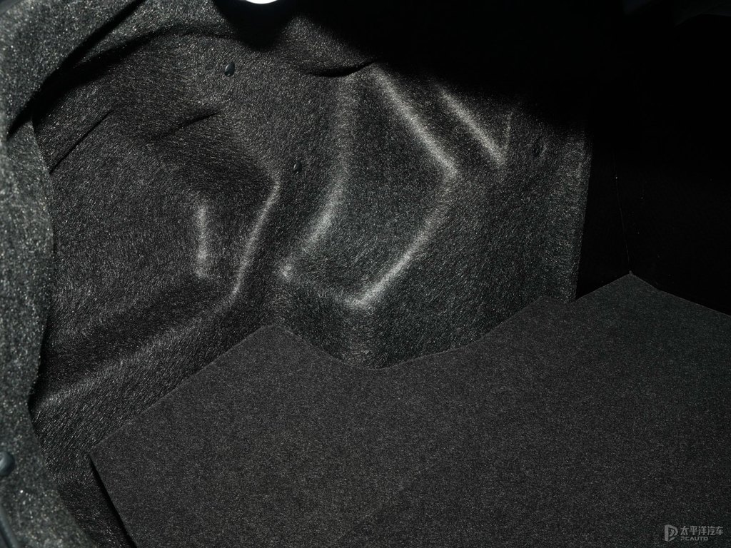 (j)ɫYgDƬ