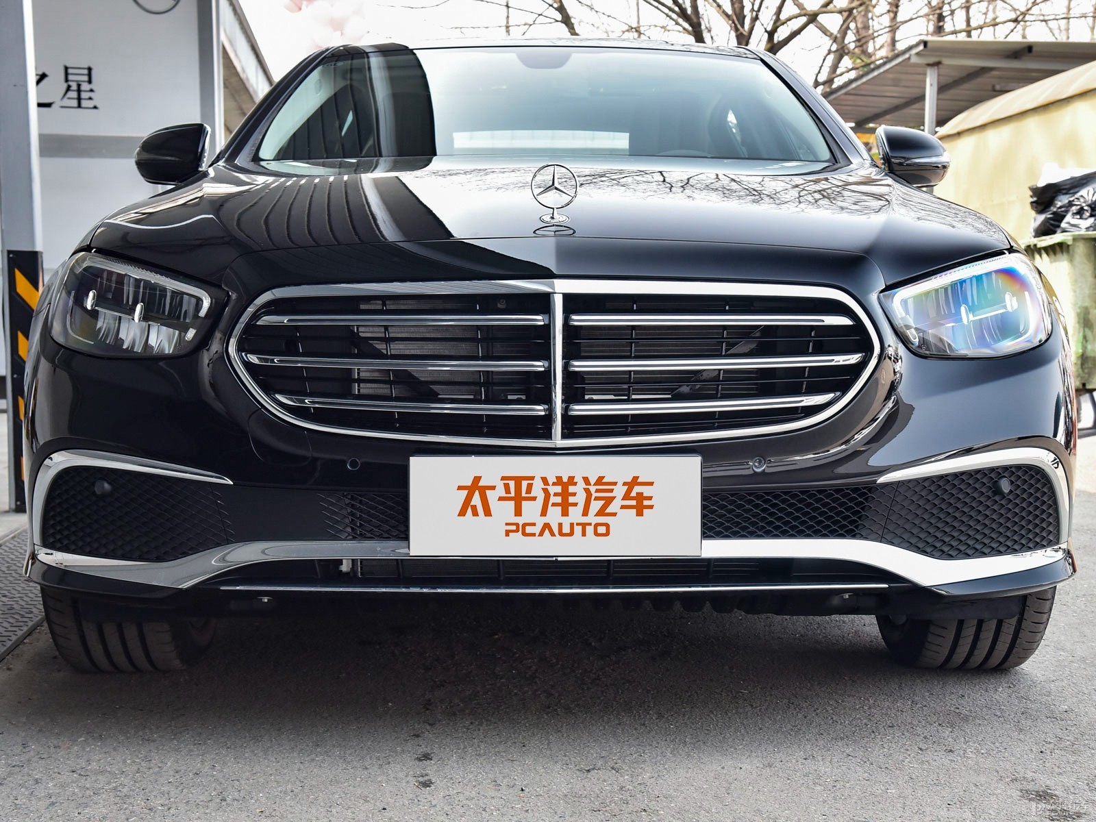 奔馳E級外觀高清大圖