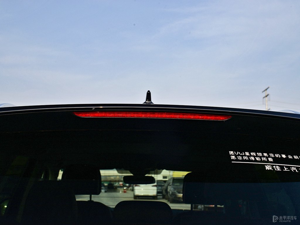 玄武黑途昂車尾外觀圖片