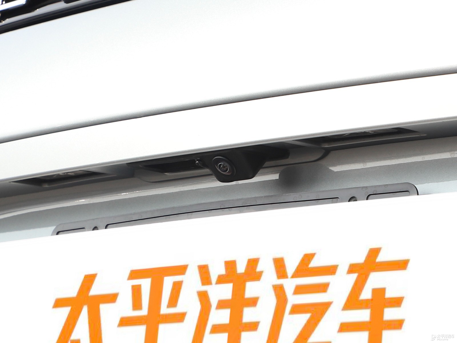 Panamera外觀高清大圖